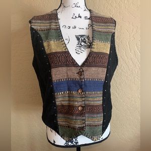 New Identity Women’s Tapestry Vest